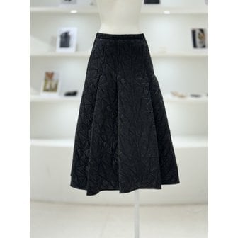 듀엘 [여주점] 여성 지오메트릭 퀼팅 플레어 롱스커트 (L254PSD044)