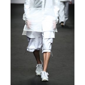WHITE POCKET HALF PANTS