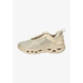 5107772 Steve Madden Trainers - rose gold