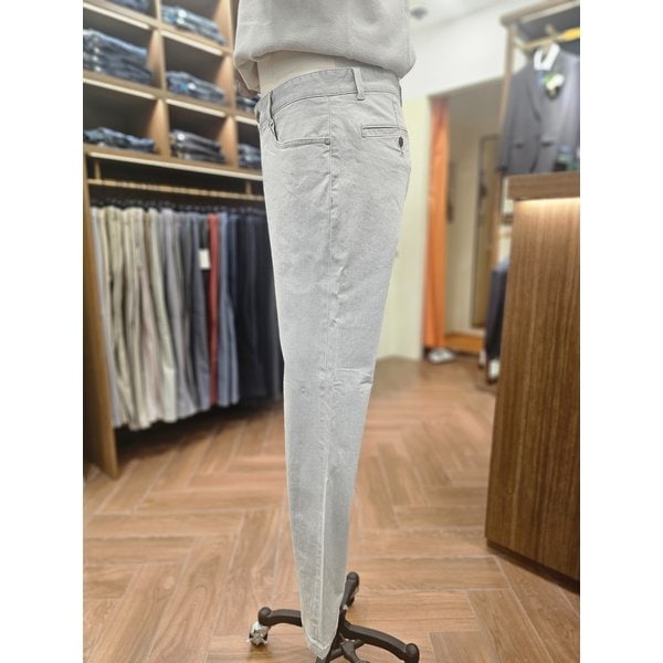 [여주점] 코오롱 브렌우드 남성 스탠다드핏 가먼트다잉 컬러 데님 청바지 BRPDX26181GYL