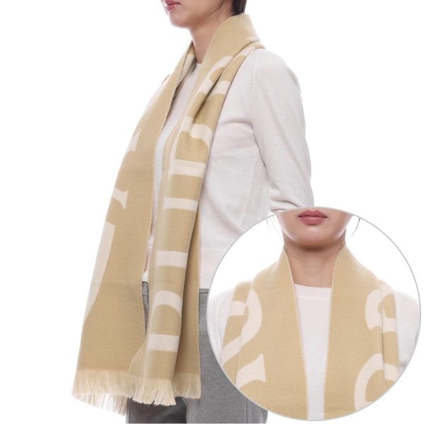 [부산점] 25FW 여성 로고 울 머플러 (8109562 SAND W 25F)