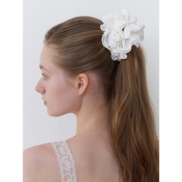 cloud blooming scrunch - cream