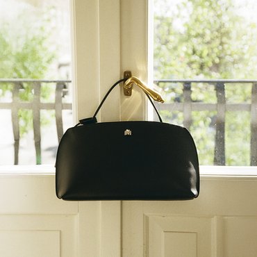 킨더살몬 Clouet Top Handle Bag Black