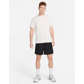 4275345 Nike Dri-FIT Unlimited woven 7inch shorts in black