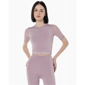 [파주점] [캘빈클라인진]여성 레귤러 핏 스트레치 기능성 크롭 반팔 티셔츠(4WS3K116-630)