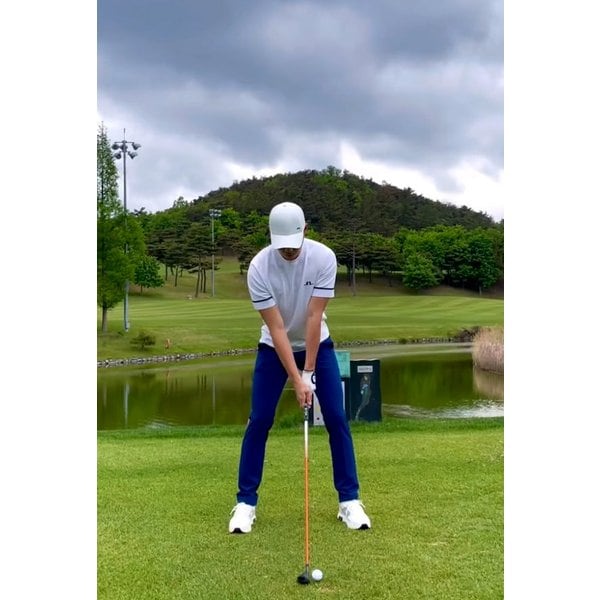[Men] 리카드 소마르 라운드 넥 스웨터 1514128904000