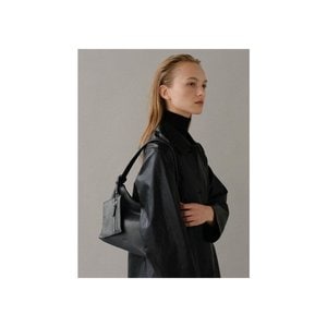 로서울 Mini pulpy hobo bag Black