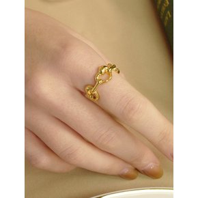 amour bold ring