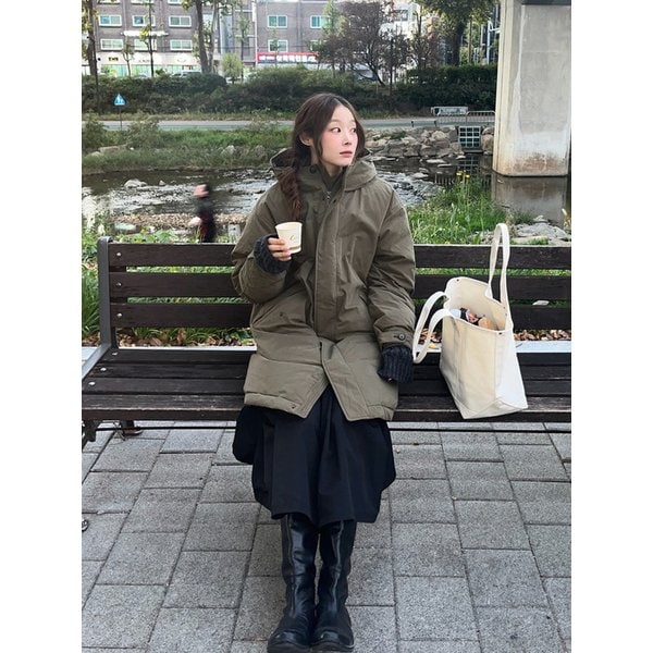 어센틱 야상 다운 코트 Khaki