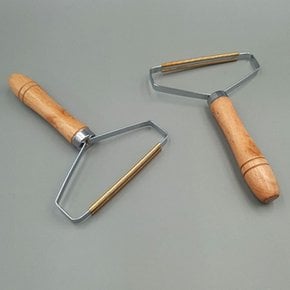 핸디브러시 반려견 의류손상없는 브러쉬 우드 보풀 의류보풀 털
