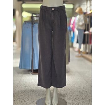 베네통 [파주점] 원턱 롱 해지 데님 팬츠 BADPB4531