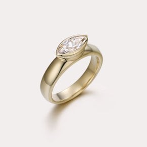 Marquise-cut Bazel Bold Ring SJRB104RYW110