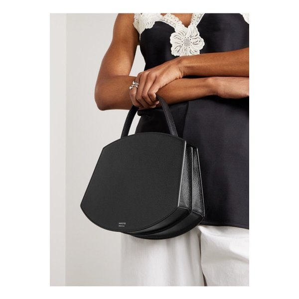 사베트 플로렌스 25 텍스처 가죽 토트 블랙 1647597358737748