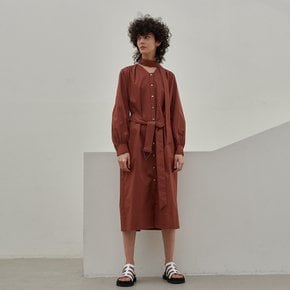 SHIRRING BELTED SHIRTS DRESS - BRICK