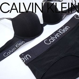 Calvin Klein Underwear 캘빈클라인 모티브 푸쉬업 브라팬티세트 QP1039A 블랙