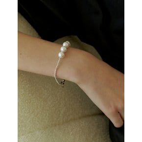 Twinkle Conch Bracelet