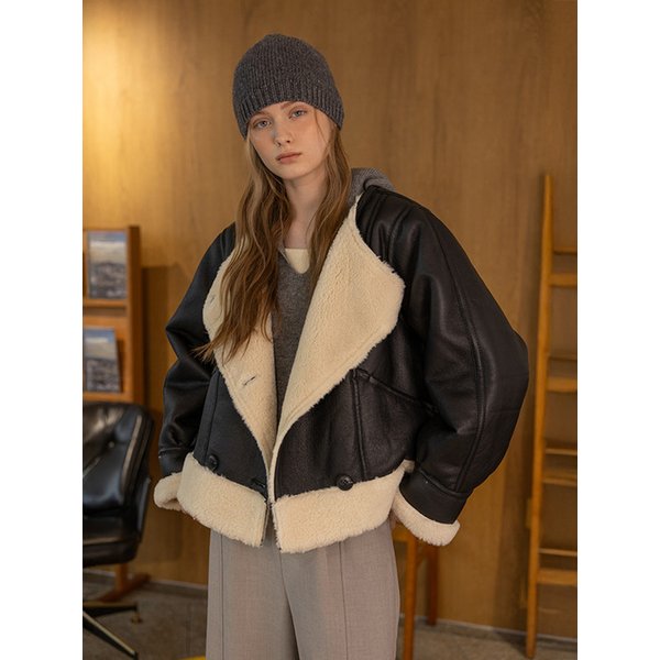 DD_Crew neck loose mustang coat_BLACK IVORY