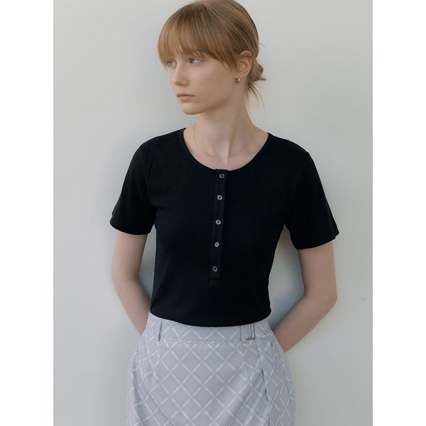 lace inner round-neck T-shirt (black) orc 6015