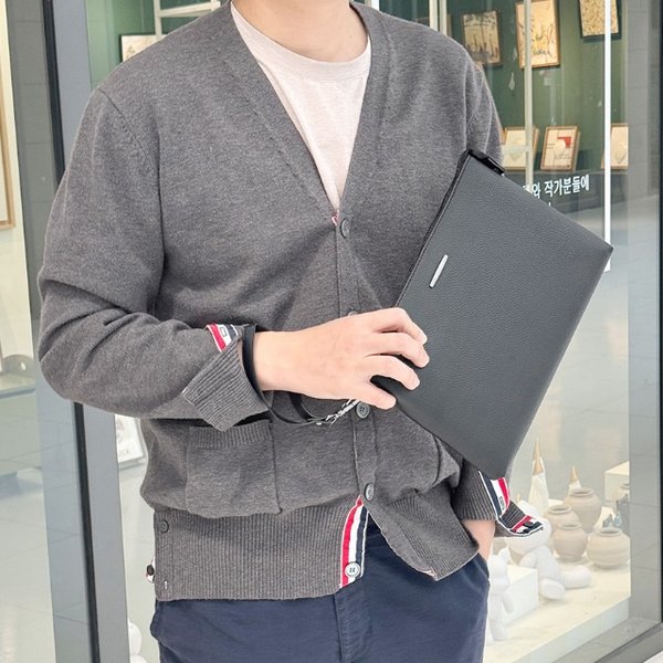 확대된 대표 대표이미지