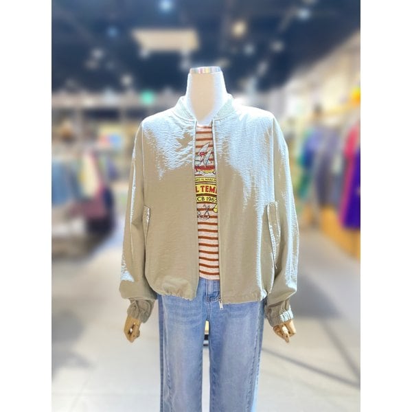 [여주점] 백 자수 스트링 집업 점퍼 (BAJP54531)