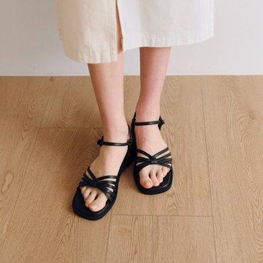 로서울 Fin sandals Black