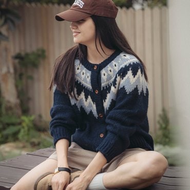 틸아이다이 Retro punchcar pattern cardigan_Navy