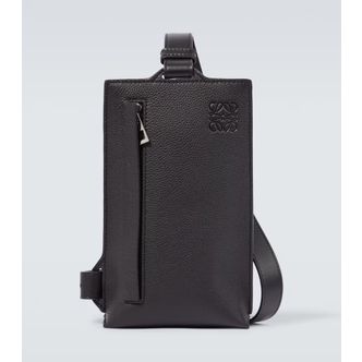 로에베 24 FW 로에베 Vertical T Pocket 그레인 레더 벨트 백 TP546240945 79041236