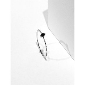 Oval ring