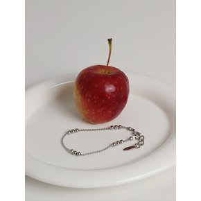 Triple Dot Ball Chain B.
