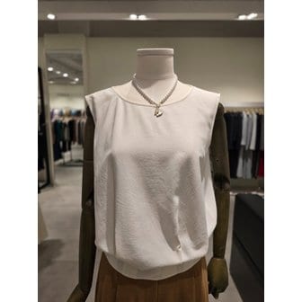 지고트 [파주점] 백 슬릿 슬리브리스 블라우스 JS5B0BL241