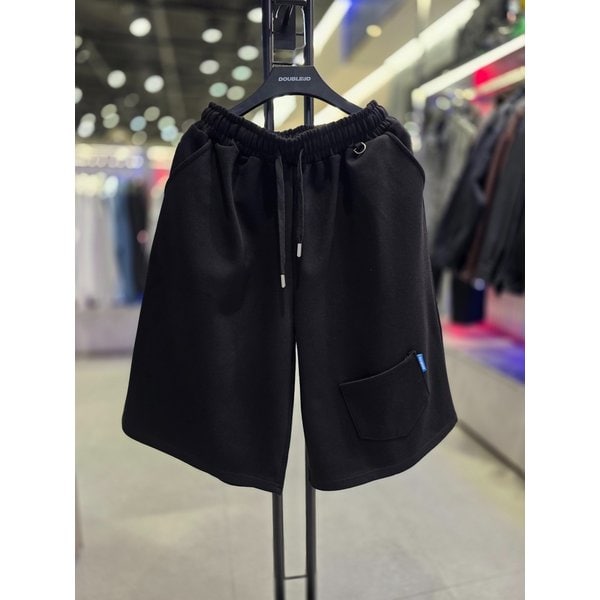 [시흥점] 공용 합포 비대칭 카펜더  버뮤다핏 반바지블랙/JHZK81301BK