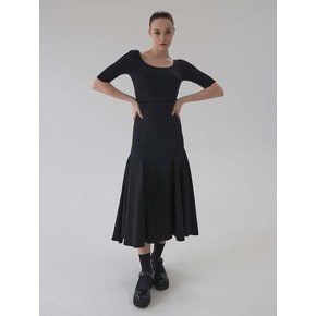 Fyona Wool High Waist Mermaid Skirt [Black]