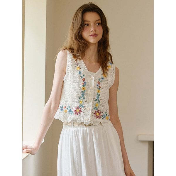 플라워 자수 크로쉐 니트 베스트 (TMVCE2975)
