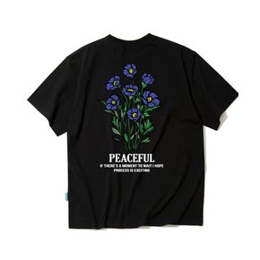 BLUE FLOWER BUNDLE GRAPHIC 티셔츠 - 블랙