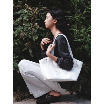 버던 Aube Soft Shopper Bag_white