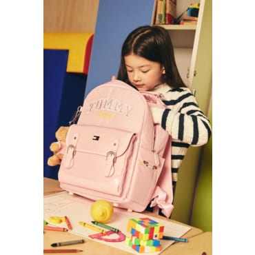 타미힐피거키즈 25년 S/S T42F0ABG710GL1 신학기가방 프리미엄 백팩 SET(가방+보조가방)