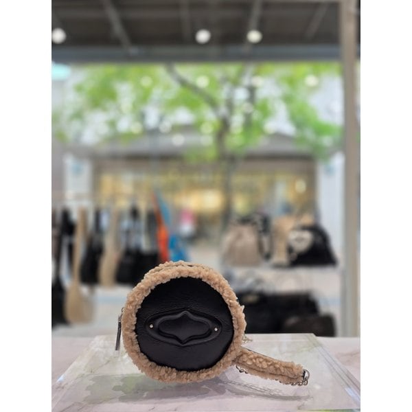 [부산점] 퍼피 미니 크로스바디 OBFBCB70_009