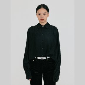 ZIRYNA Classic Shirt with Brooch - Black