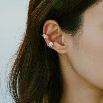 콜드프레임 FLAT POTTERY VESSEL EAR CUFF