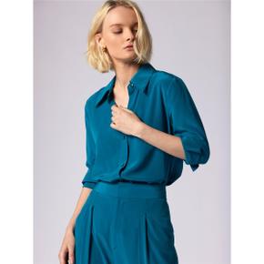 이큅먼트 LEONA LONG SLEEVE SILK SHIRT - DEEP LAGOON BLUE