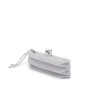 Lucky Pleats Pouch S Starry Platinum