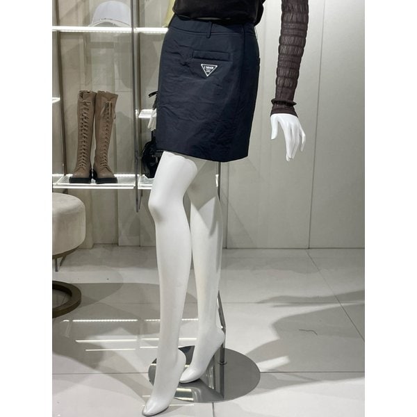 [파주점] 와펜 포인트 패딩미니 스커트(EQ4PS462)