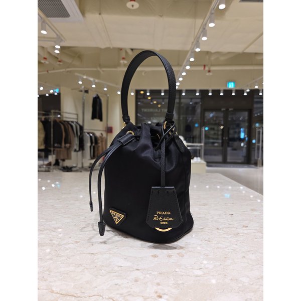 [부산점] [프라다] 여성 리에디션 1978 리나일론 미니백 1BE067-RV44-F0002