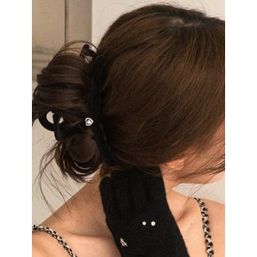 Livadia Heart Velvet Hair Clip