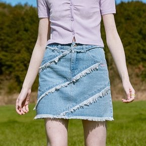 (SK-20347) CUTOFF FRINGE DENIM SKIRT LIGHT BLUE