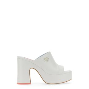 SS22 키아라 페라그니 Pumps EYELIKE SANDAL WHITE CF2936_009