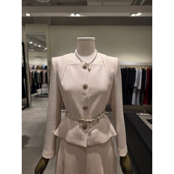 [파주점] 벨티드 쥬얼 버튼 스퀘어넥 자켓 JS3B0JK403