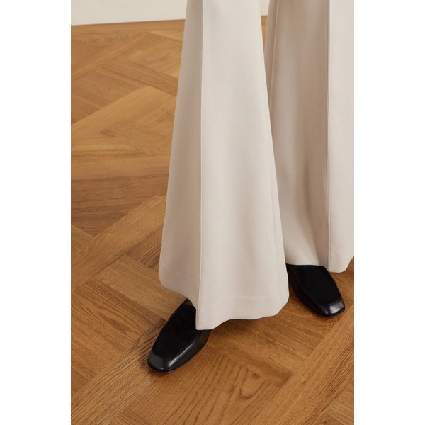 아베다 스웨이드 트림 가죽 로퍼 46376663162949455