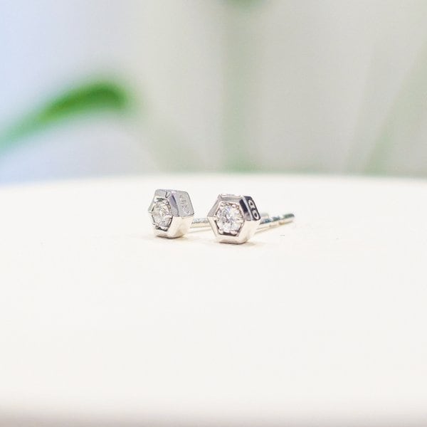 [부산점] 에스뜨왈 화이트골드 귀걸이 211700332