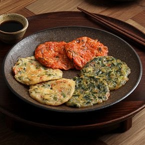 바삭하게 구워내 맛있는 겉바속촉 김치전 1kg/20개입